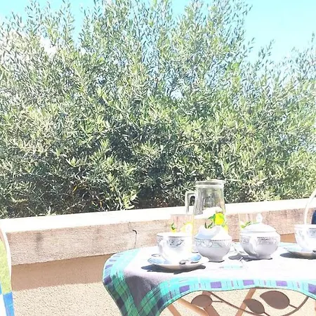 Apartment Suzi, Sea View, Free Private Parking *
